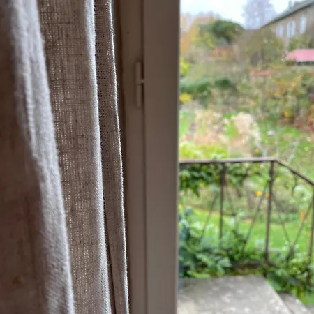 D'hotes Du Presbytere Гостевой дом La Bastide-l'Eveque